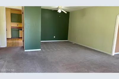 32 Arrowhead Drive, Hubert, NC 28539 - Photo 6