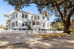 301 E Bay St, Southport, NC 28461 - Photo 1