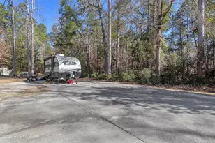 109 Candlewood Dr, Hampstead, NC 28443 - Photo 4