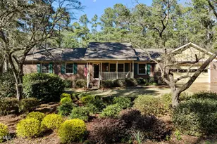 205 W Hedgelawn Way, Southern Pines, NC 28387 - Photo 2