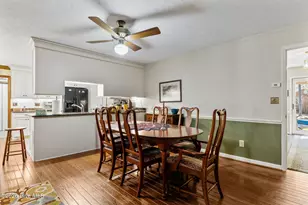 205 W Hedgelawn Way, Southern Pines, NC 28387 - Photo 10