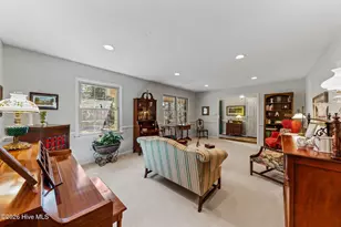 205 W Hedgelawn Way, Southern Pines, NC 28387 - Photo 8