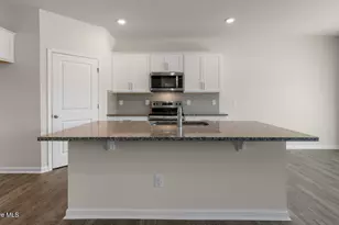 1119 Aviator Ln, Ayden, NC 28513 - Photo 6