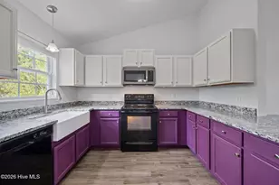 223 Lockwood Ct, Hubert, NC 28539 - Photo 6