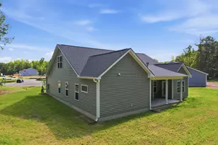 3002 Tucker Hl Dr, Grimesland, NC 27837 - Photo 32