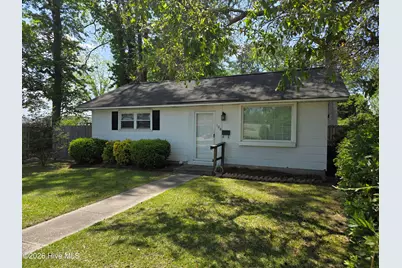 108 S Lee Street, Whiteville, NC 28472 - Photo 2