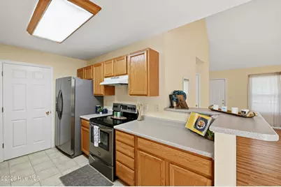 326 Knollwood Drive, Hampstead, NC 28443 - Photo 14