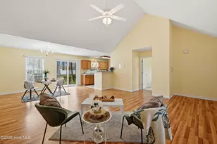 326 Knollwood Dr, Hampstead, NC 28443 - Photo 8