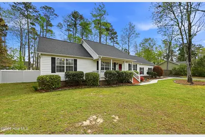 326 Knollwood Drive, Hampstead, NC 28443 - Photo 2