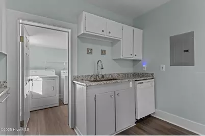 1406 Evans Street #B, Morehead City, NC 28557 - Photo 14