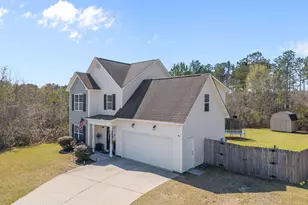 117 Blossom Court, Maple Hill, NC 28454 - Photo 6