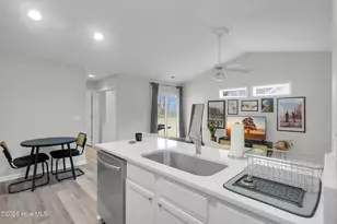 3825 Elizabeth Ave, New Bern, NC 28562 - Photo 10