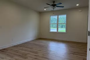 570 Springtooth Dr, Zebulon, NC 27597 - Photo 4