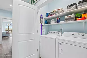 813 N New River Dr, Surf City, NC 28445 - Photo 30