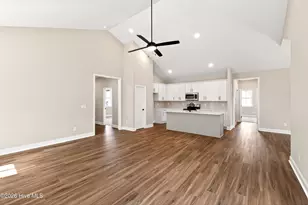 4528 Fairhaven Dr W, Wilson, NC 27893 - Photo 8