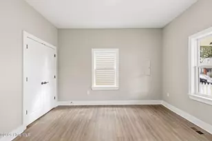 209 S 13th St, Wilmington, NC 28401 - Photo 12