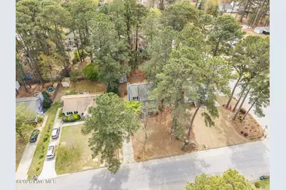 1502 Hollybriar Lane, Greenville, NC 27858 - Photo 26