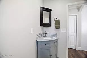 412 E 2nd St, Washington, NC 27889 - Photo 26