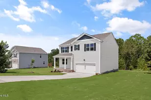 143 Charlies Bnd Wy, Spring Lake, NC 28390 - Photo 2
