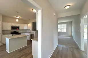 826 Hidden Bridge Rd, Jacksonville, NC 28546 - Photo 10