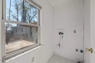 105 E Sherwood Dr, Havelock, NC 28532 - Photo 18