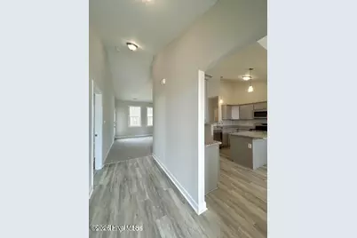 827 Hidden Bridge Drive, Jacksonville, NC 28546 - Photo 12