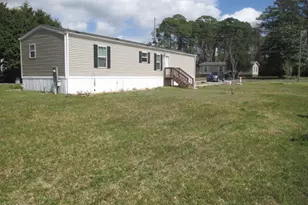 107 Paradise Ln, Newport, NC 28570 - Photo 1