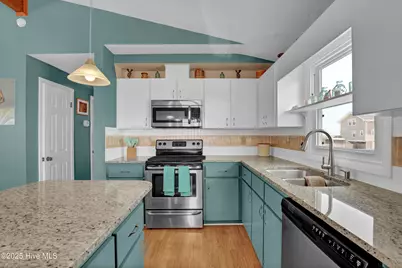 7401 9th Avenue, North Topsail Beach, NC 28460 - Photo 10