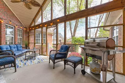 125 Lighthouse Drive, Carolina Beach, NC 28428 - Photo 10