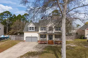 135 Shellbank Dr, Sneads Ferry, NC 28460 - Photo 2