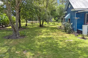 104 Trent St, Trenton, NC 28585 - Photo 10