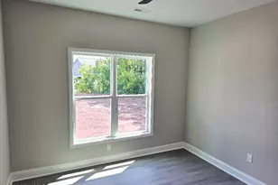 212 Windsor Farm Rd, Kinston, NC 28504 - Photo 18