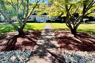 501 Montrose Ln, Laurinburg, NC 28352 - Photo 2
