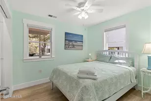 309 NE 41st St, Oak Island, NC 28465 - Photo 30