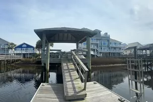 1111 Canal Dr, Carolina Beach, NC 28428 - Photo 4