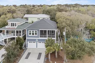 638 S 4th Ave, Kure Beach, NC 28449 - Photo 2