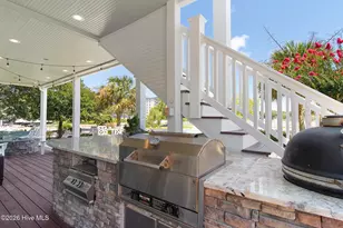 111 Riverside Ave, Morehead City, NC 28557 - Photo 56