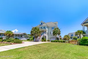 111 Riverside Ave, Morehead City, NC 28557 - Photo 56