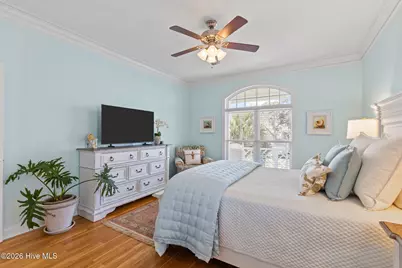 111 Riverside Avenue, Morehead City, NC 28557 - Photo 22