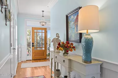 111 Riverside Avenue, Morehead City, NC 28557 - Photo 8
