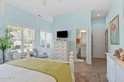 111 Riverside Avenue, Morehead City, NC 28557 - Photo 30