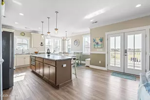 607 Trawler Pl, Newport, NC 28570 - Photo 18