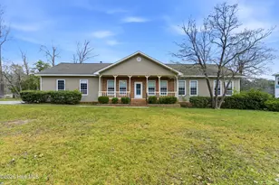 632 Ravenswood Rd, Hampstead, NC 28443 - Photo 2