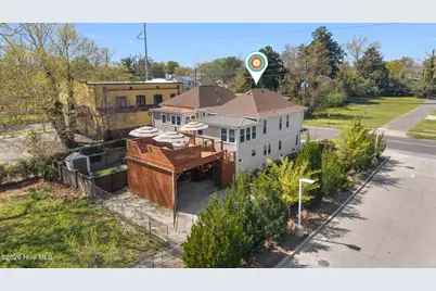 11 S 10th Street, Wilmington, NC 28401 - Photo 8