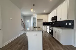 121 Cinnabar St, Clayton, NC 27527 - Photo 2