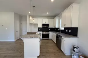 110 Cinnabar St, Clayton, NC 27527 - Photo 2