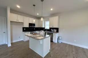 110 Cinnabar St, Clayton, NC 27527 - Photo 4