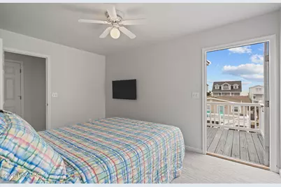 92 E Second Street, Ocean Isle Beach, NC 28469 - Photo 36