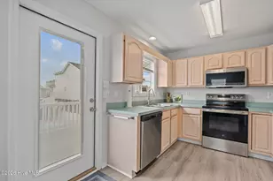 92 E 2nd St, Ocean Isle Beach, NC 28469 - Photo 20