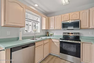92 E 2nd St, Ocean Isle Beach, NC 28469 - Photo 20
